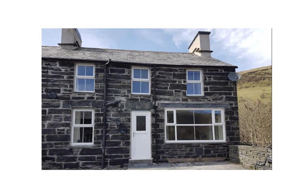 Yr Hen Siop - 4 Bed Welsh Cottage In Snowdonia Penmachno Buitenkant foto