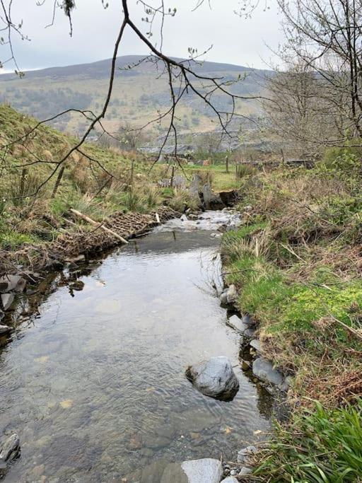 Yr Hen Siop - 4 Bed Welsh Cottage In Snowdonia Penmachno Buitenkant foto